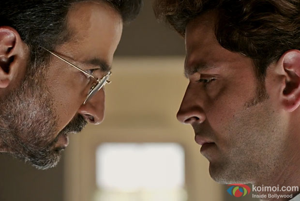 Kaabil's New Dialogue Promo: Ronit Roy Threatens Hrithik Roshan