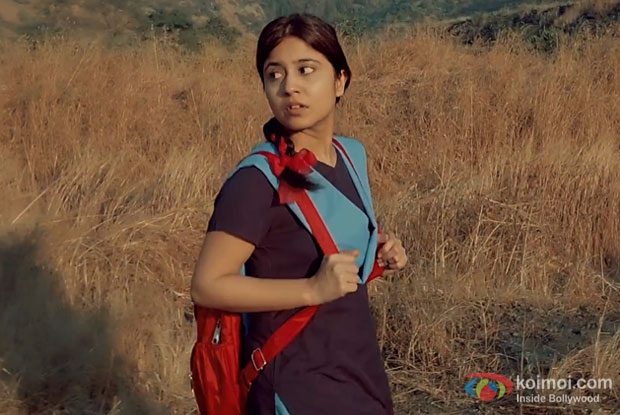 Kidre Jaawan Song - Haraamkhor | Shweta Tripathi