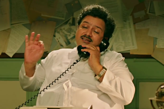 Kumud Mishra as Eraj Billimoria the Press Editor – Rustom