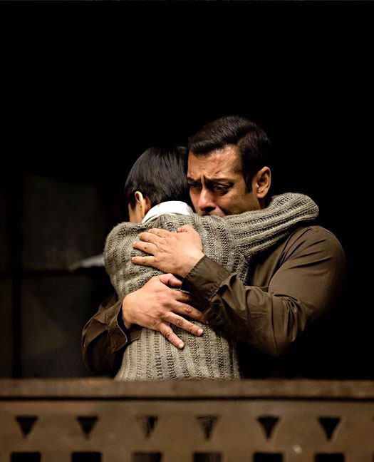 Salman introduces young co-star Matin Rey Tangu from 'Tubelight'