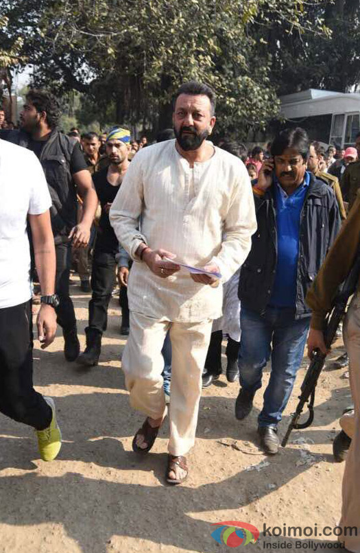 Sanjay Dutt begins shooting for his comeback film Bhoomi in Agra