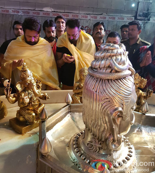 Sanjay Dutt Celebrates Mahashivratri At Famous Agra Temple
