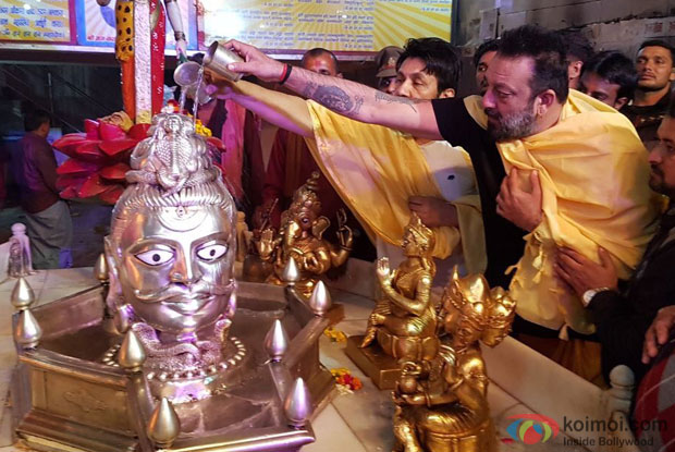 Sanjay Dutt Celebrates Mahashivratri At Famous Agra Temple