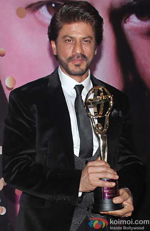 SRK during the 4th Yash Chopra Memorial National Award