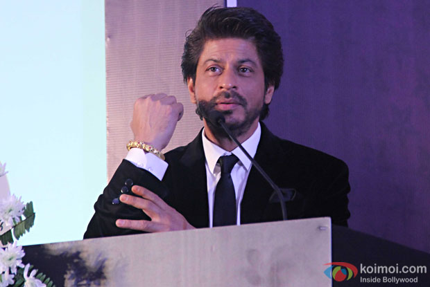 Shah Rukh Khan during the 4th Yash Chopra Memorial National Award