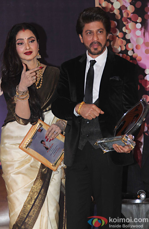 Rekha and Shah Rukh Khan during the 4th Yash Chopra Memorial National Award