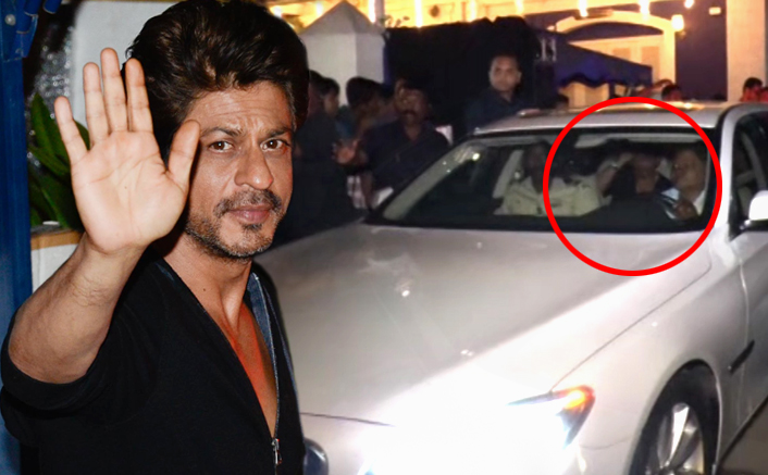 Fans Cheer For Raees After Spotting SRK At A Film Shoot In Bandra