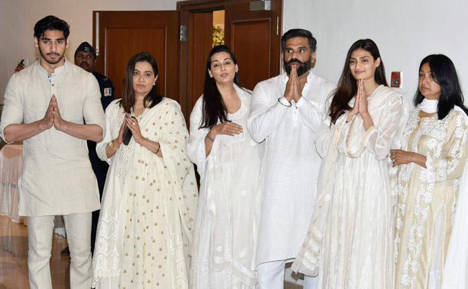 Bollywood Celeb's At Prayer Meeting Of Suniel Shetty’s Father Veerapa Shetty