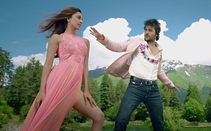 Enjoy Romantic Track Tera Junoon From Machine | Ft. Mustafa & Kiara