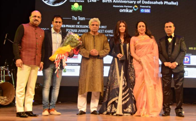 Aishwarya Rai Bachchan honoured with the most prestigious Dadasaheb Phalke award for Sarbjit