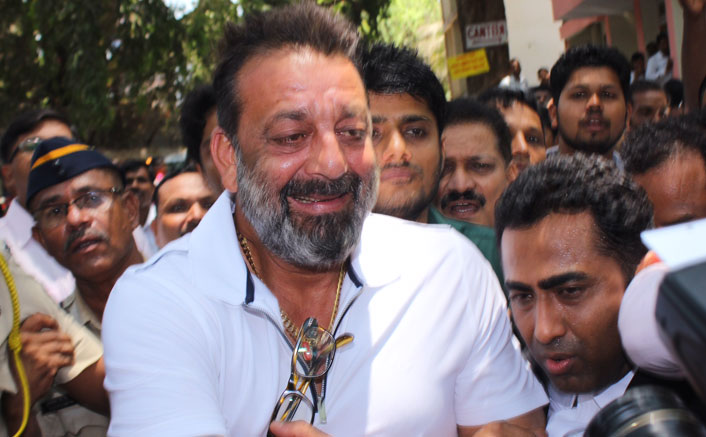 Andheri Court Cancels Bailable Warrant Against Sanjay Dutt