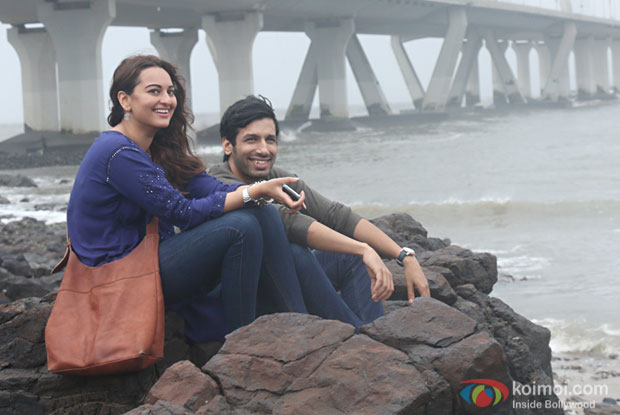 Kanan Gill to review 'Noor'