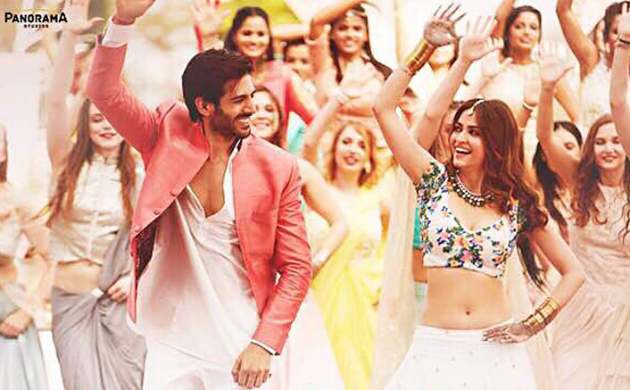 Frankly Tu Sona Nachdi Song From Guest Iin London