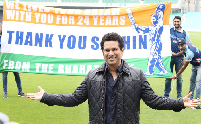 Sachin Tendulkar spends time with Bharat Army in UK!