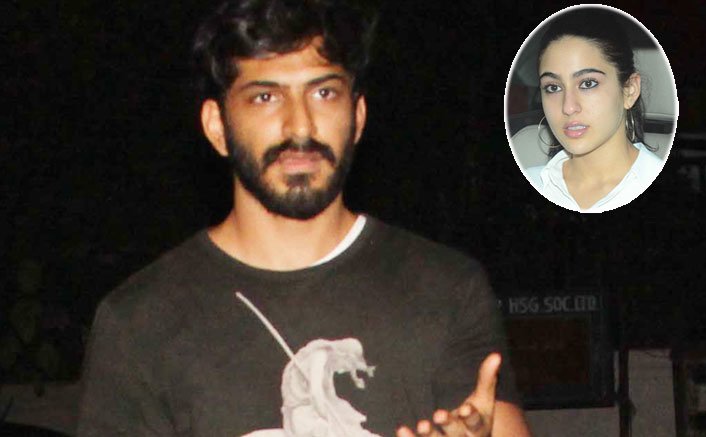Harshvardhan Kapoor Pays a Late Night Visit to THIS Stars House