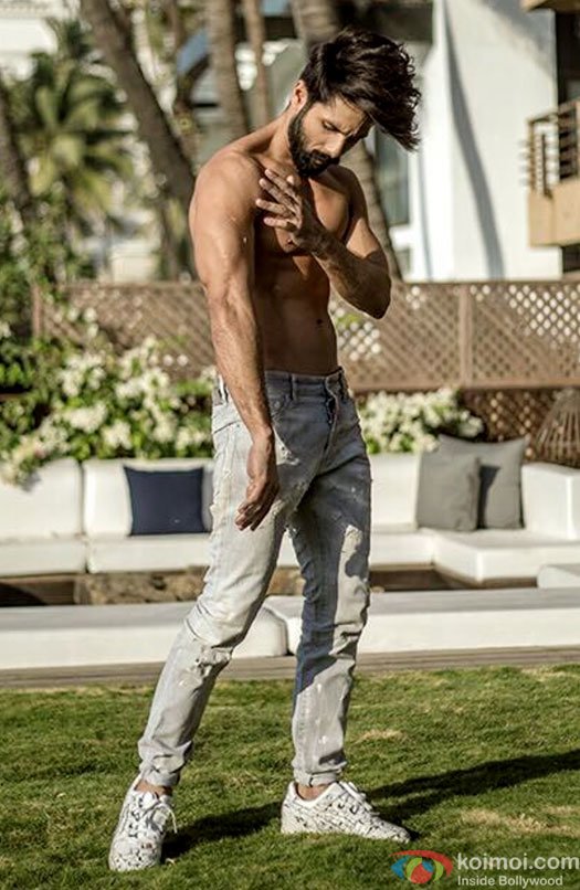Shahid Kapoor ropes in celebrated chef to customize diet for his new look!