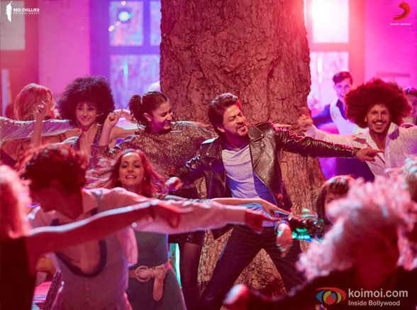 Jab Harry Met Sejal: New Still Of SRK And Anushka’s Upcoming Movie Song Beech Beech Mein