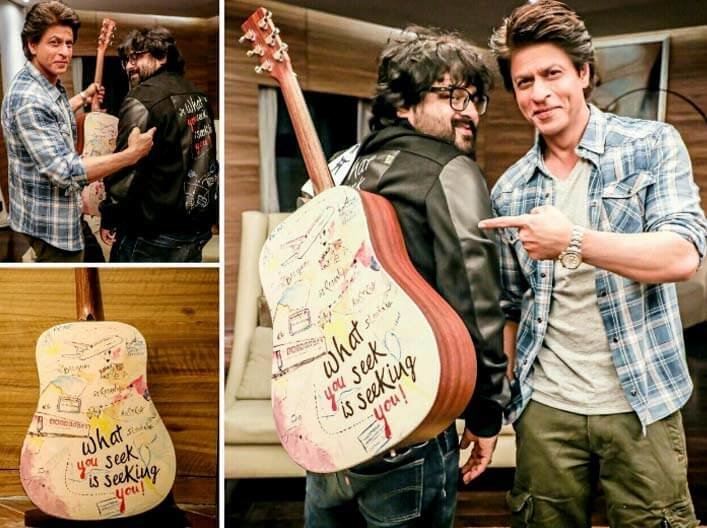 Shah Rukh Khan gifts Pritam a Guitar to mark their musical 'Safar'