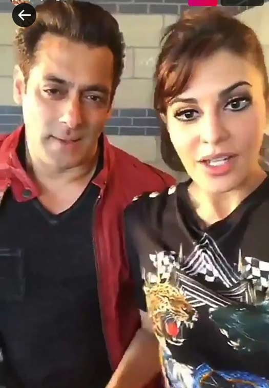 Jacqueline Fernandez promotes Judwaa 2 with original Judwaa Salman Khan