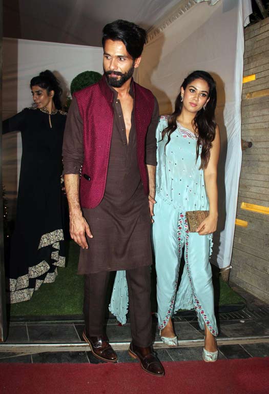 Shabana Azmi And Javed Akhtar's Diwali Bash Looked Star-Studded