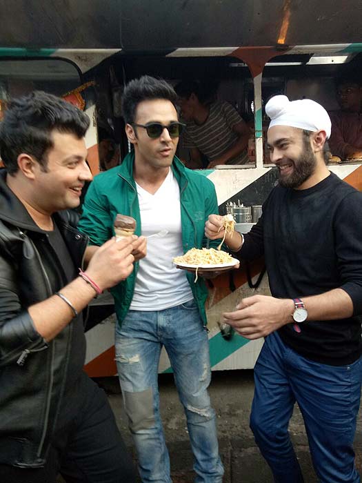 Fukrey Returns team turn Fukra's on Delhi streets