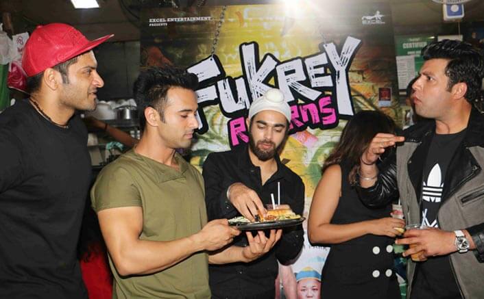 Fukras visited famous Fukra spots in Mumbai
