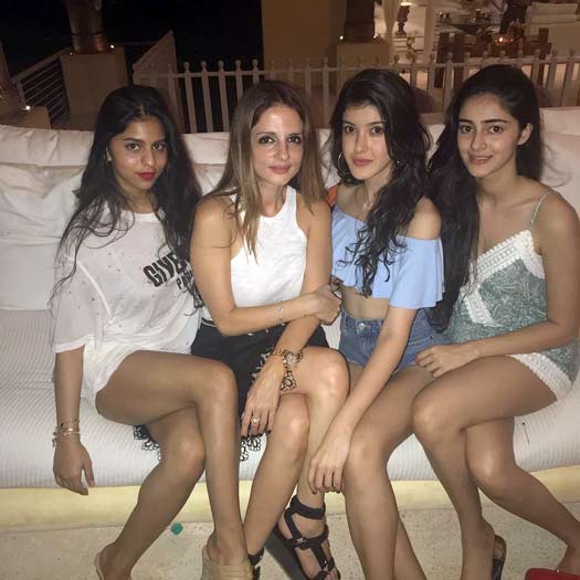 All You Need To Know About Shah Rukh Khan's Birthday Bash