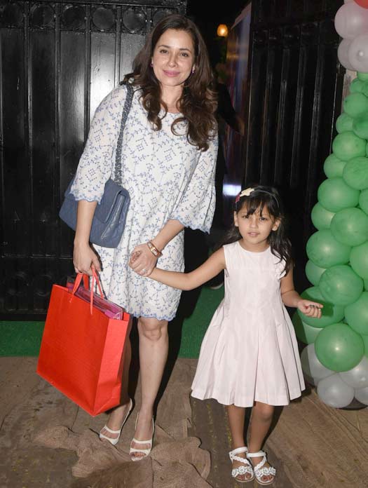 Karan Johar Along With His Twins Yash & Roohi Enjoy At Tusshar Kapoor’s Pre-Christmas Party