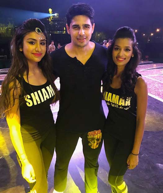 Koimoi’s Daily Dose With Chai: Star Affair At The Rehearsal's Of Zee Cine Awards