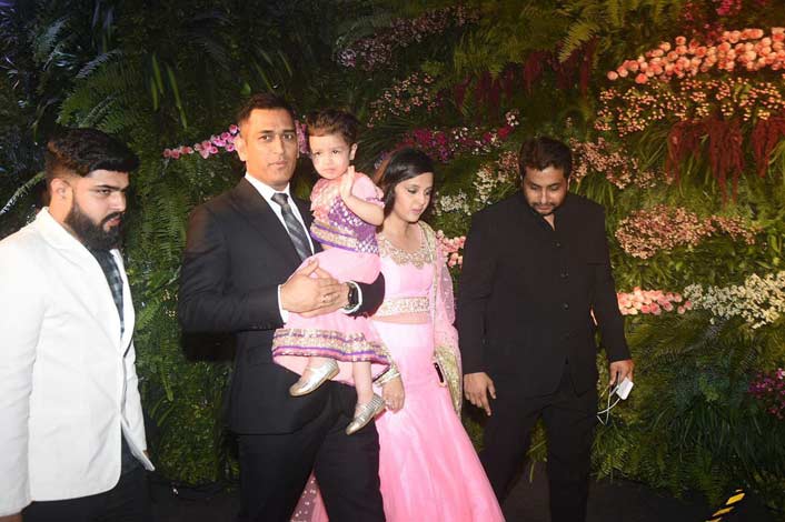 #VirushkaReception: Not Only BTown Biggies But The Sports World Too Dazzeled At The Red Carpet