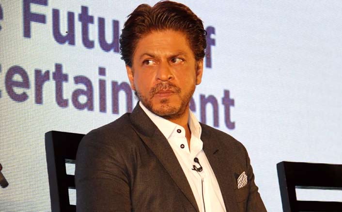Celebs keep off political controversies for a reason: SRK