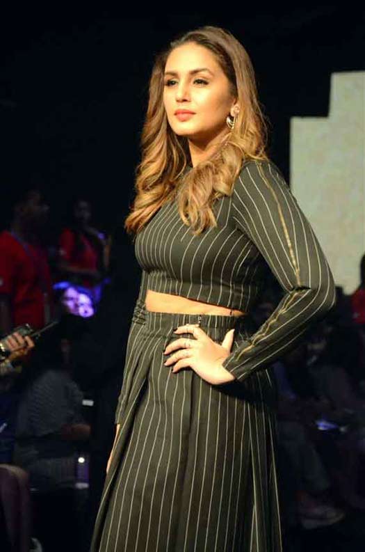 Huma Qureshi 