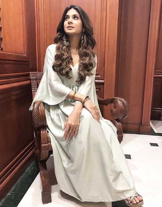 FASHION: Jennifer Winget