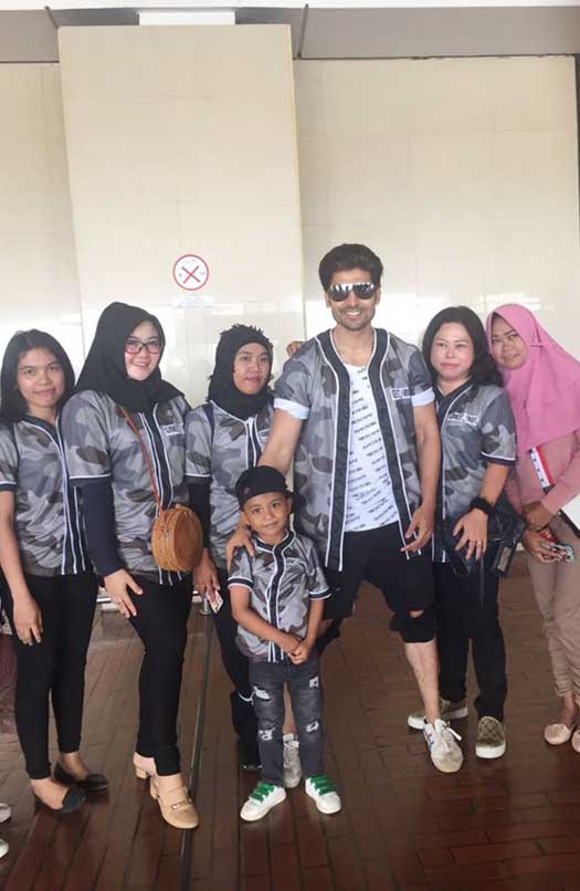Gurmeet Choudhary takes his Indonesian fans