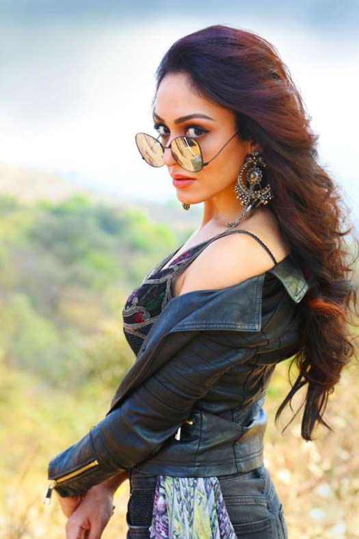 Guru Randhawa And Khushali Kumar Surprise Us With Their New Single’s First Look
