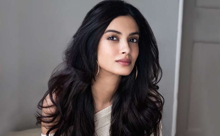 'Parmanu...' delay 'doesn't really' affect Diana Penty