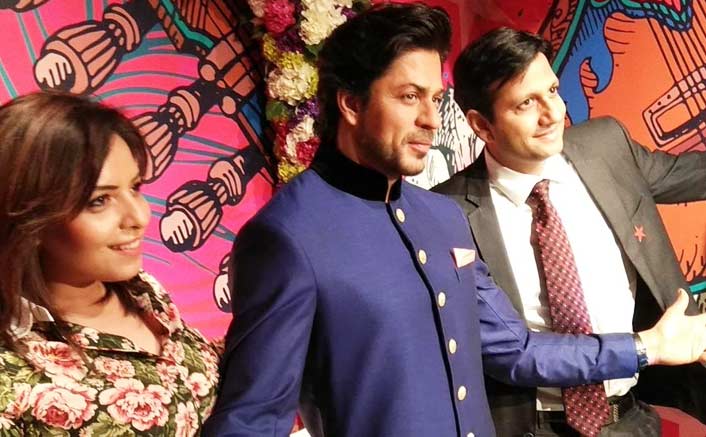 SRK's wax figure unveiled at Madame Tussauds Delhi