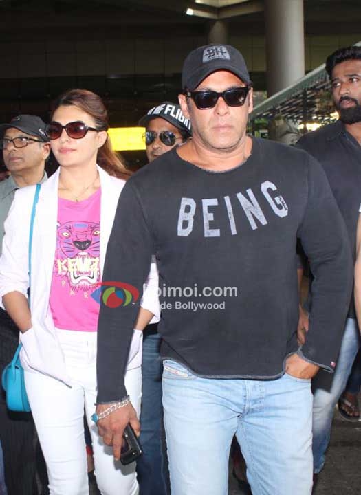 Celeb Spotting: Salman Khan, Jacqueline Fernandez