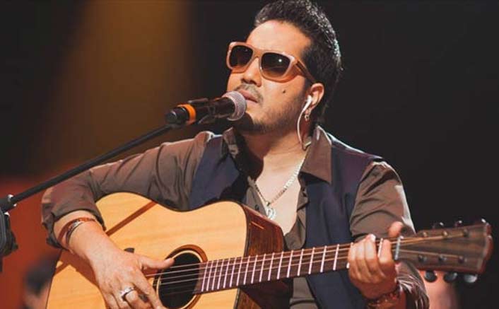 I don?t belong to category of superstars: Mika Singh