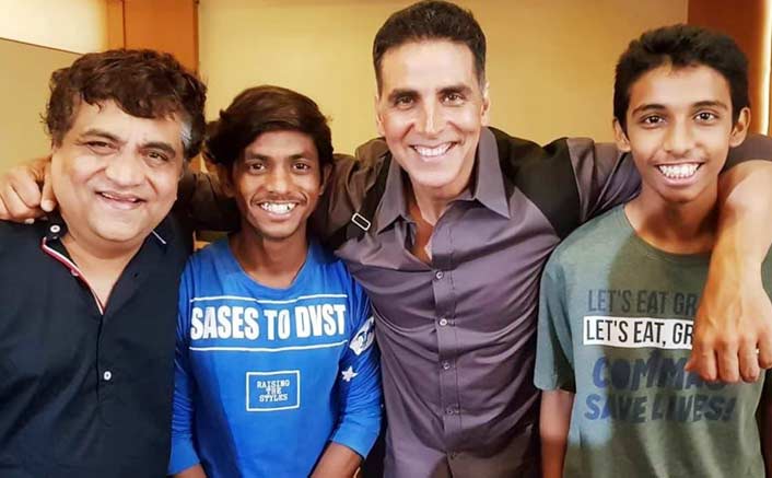 Marathi Film backed by Akshay Kumar starring musician Swanand Kirkire heads to Melbourne! 