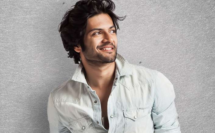 Ali Fazal overwhelmed to meet fans in foreign land