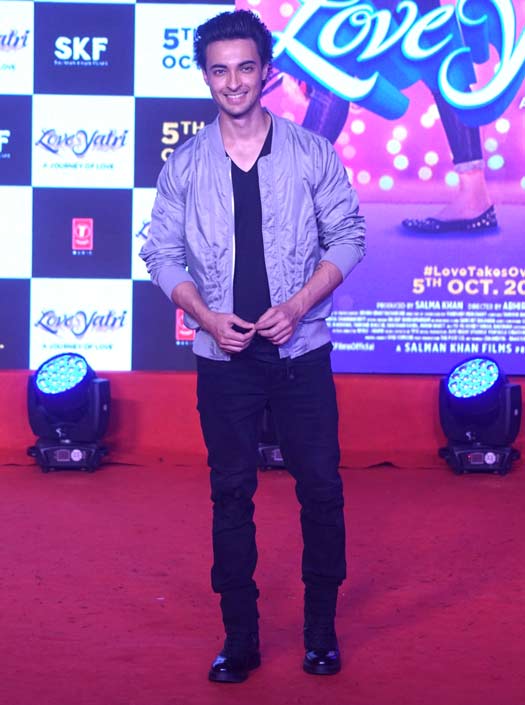 Loveyatri celebrates the journey of love with a musical extravaganza