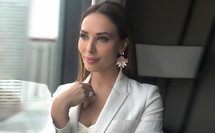 Iulia Vantur to star in 'Radha Tu Kyu Gori Main Kyu Kaala'