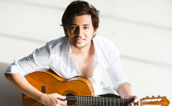 Dealing with fame was complicated: Singer Darshan Raval