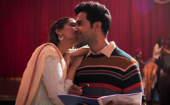 Box Office - Ek Ladki Ko Dekha Toh Aisa Laga sees polarized response in line with the theme of the film