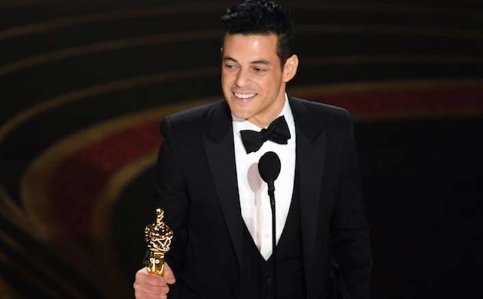 Oscars 2019 Mishap: Best Actor Rami Malek Falls Off The Stage!