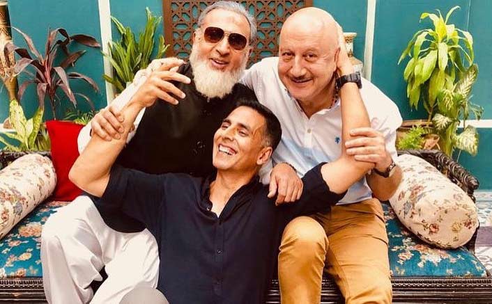 Akshay, Anupam, Gulshan have a mini reunion