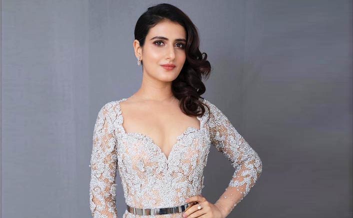 Fatima Sana Shaikh Has A PERFECT Reply For A Troll's 'Cover Yourself, You're Muslim' Comment