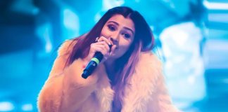 Party songs singer tag doesn't affect me: Aastha Gill