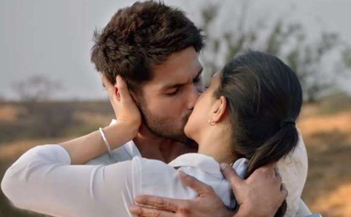 Box Office - Kabir Singh does superbly on Sunday, scores an excellent weekend